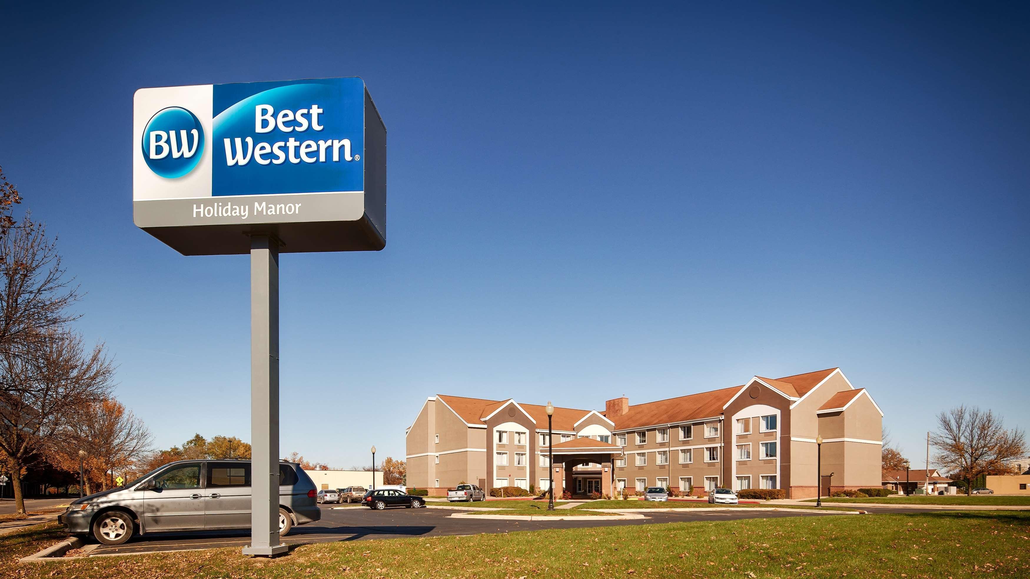 Best Western Holiday Manor Newton Buitenkant foto